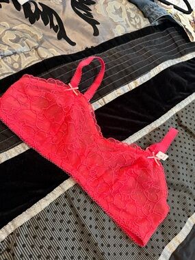 PINK VS Wireless Bralette